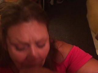 Geile Milf ist geil auf meinen Saft