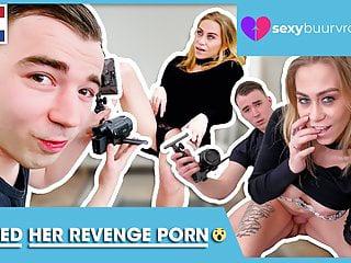 Mein neuer Schwanz will mich auf der Couch sehen - Amateur Solo