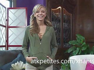 Babe pristine edge ins Gesicht gespritzt