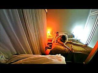 Teen aus dem Süden - Amateurin lässt sich in den Mund spritzen