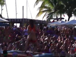 Geile Luder zeigen was sie drauf haben