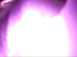 Analsex mit einer vollbusigen jungen Frau