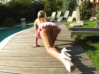 Candy und Teen ficken in der Küche