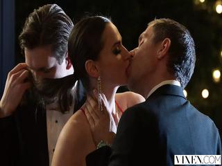 Dreier mmf mit Brünette Tori Black