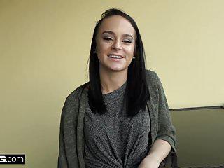 Fremdgefickt mit der untreuen Freundin Kylie Martin