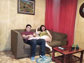 Sohn darf meine Mutter beim Sex zusehen