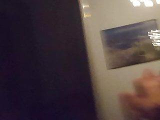 Haarige Amateur Hure wird in ihren Arsch gefickt