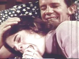 Jordan Holmes und cassy in der Disco